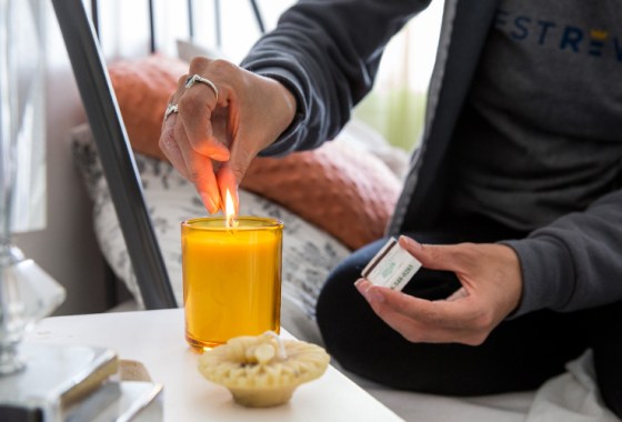 18 candles that will spice up your romantic night