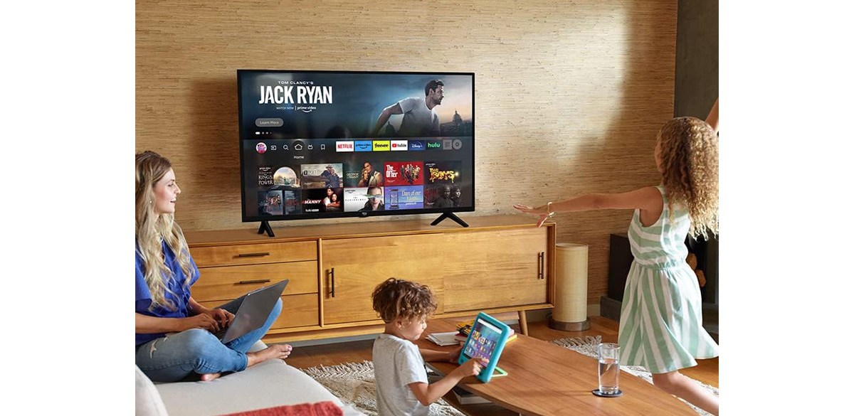 Amazon Fire TV 32-Inch 2-Series HD Smart TV Amazon Fire TV 32-Inch 2-Series HD Smart TV