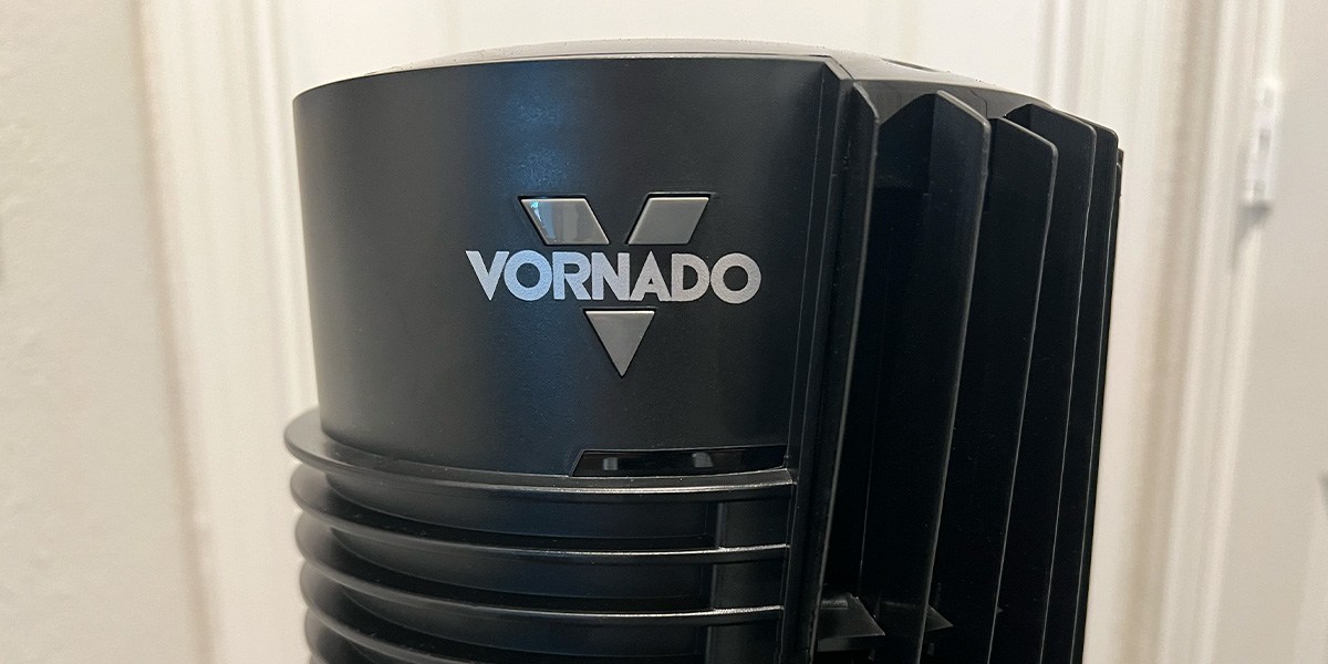 Closeup of black Vornado OSC84 Tower Fan's logo Closeup of black Vornado OSC84 Tower Fan's logo
