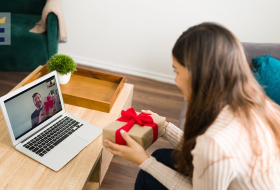 Best Valentine's Day present for a long-distance relationship