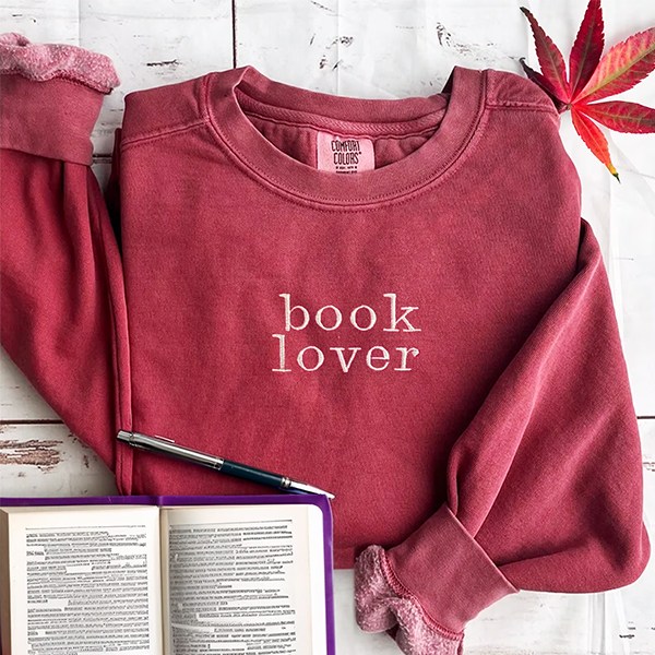 Tindallcloset 'Book Lover' Embroidered Sweatshirt