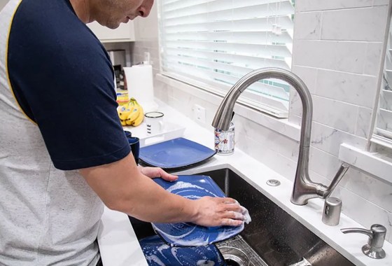 Best Touchless Kitchen Faucets