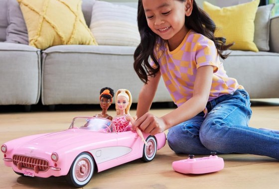 20K people bought this Barbie Hot Wheels Corvette in the last month
