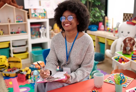 8 brands offering educators discounts up to 60%