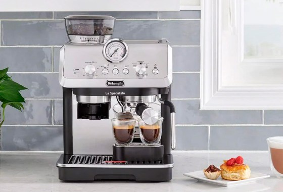 De'Longi La Specialista Prestigio Espresso Machine