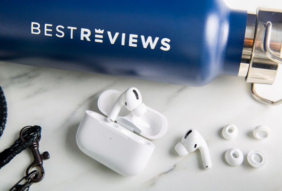 10 pairs of Bluetooth earbuds that last through the day on a single charge