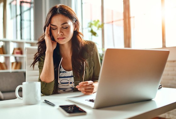 How to stop headaches from computer screens