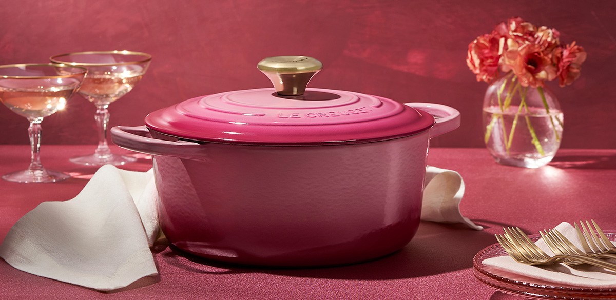 Berry Round Dutch Oven