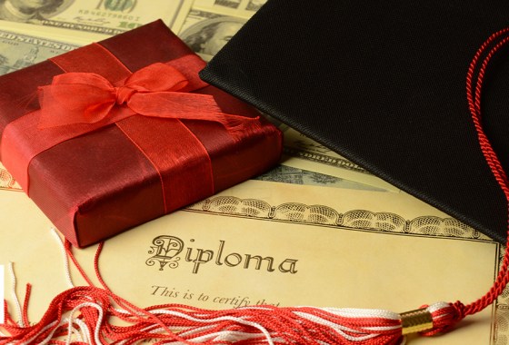 Best gifts for 2021 college graduates