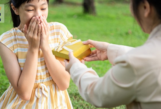 The best gifts for daughters from moms