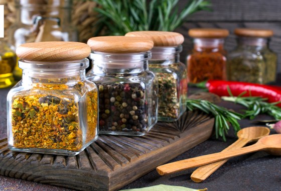 Best magnetic spice jar