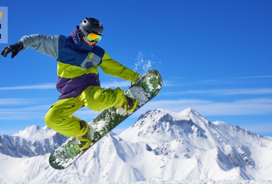 7 must-have snowboard accessories