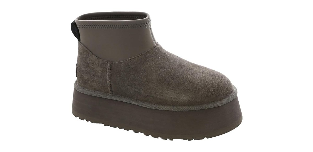 UGG Women's Classic Mini Dipper Fashion Boot