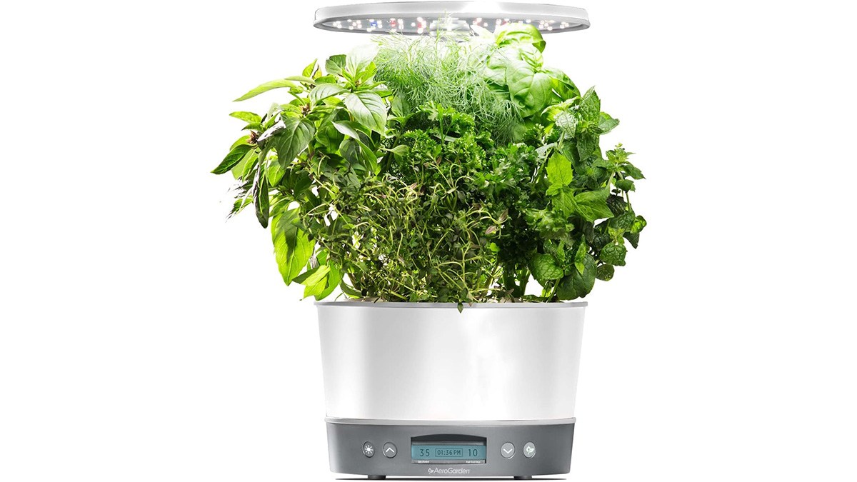 AeroGarden Harvest Elite 360 Indoor Garden