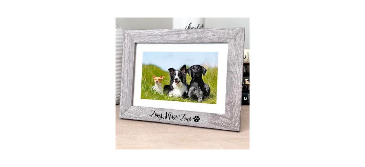EverydayCalligraphy Personalized Dog Picture Frame