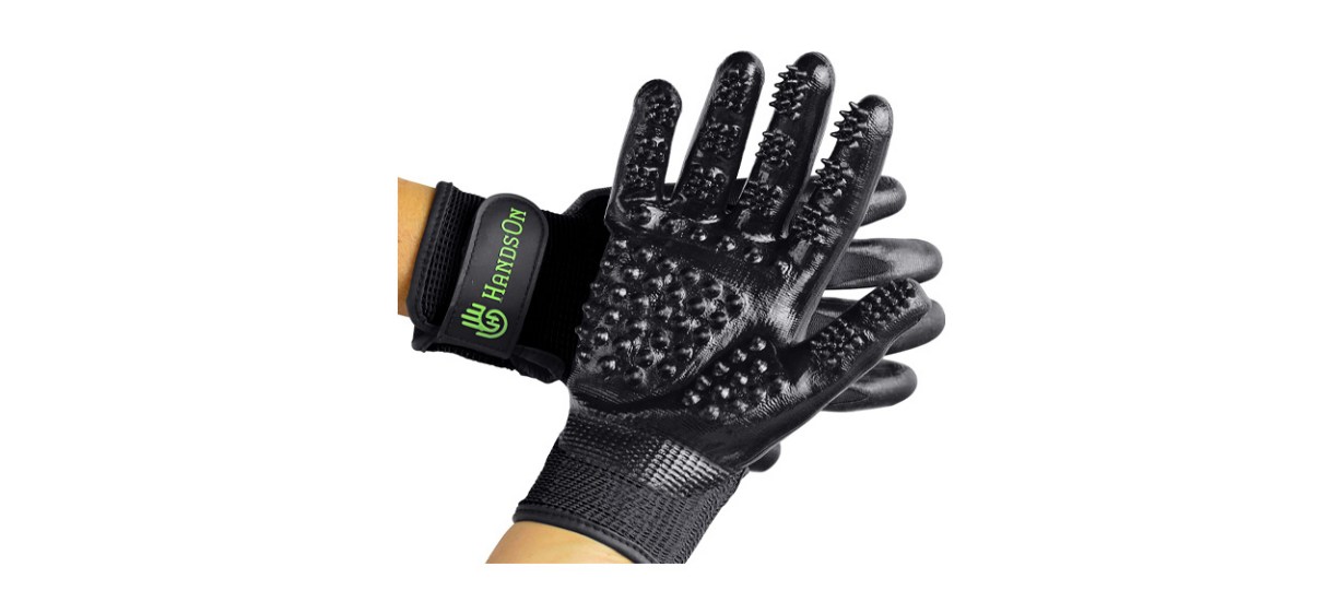 Best HandsOn Pet Grooming Gloves Best HandsOn Pet Grooming Gloves