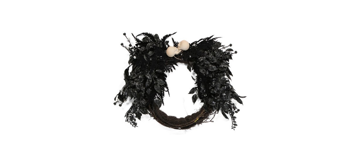 Best Mortar And Bone Wreath With Skulls