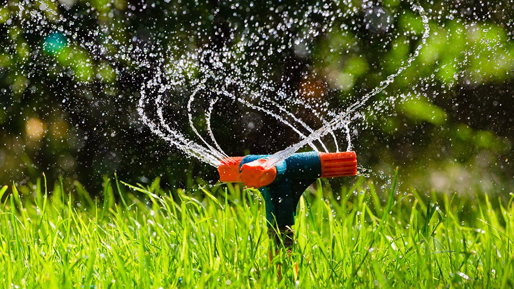 Best rotating lawn sprinkler