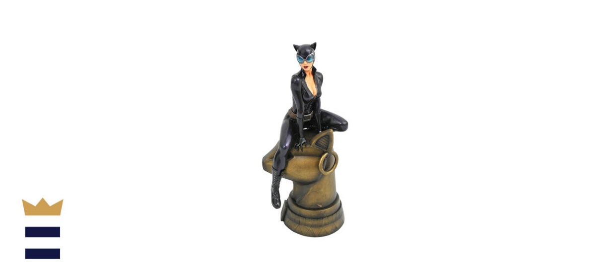 Diamond Select Toys Catwoman Egyptian Cat Statue