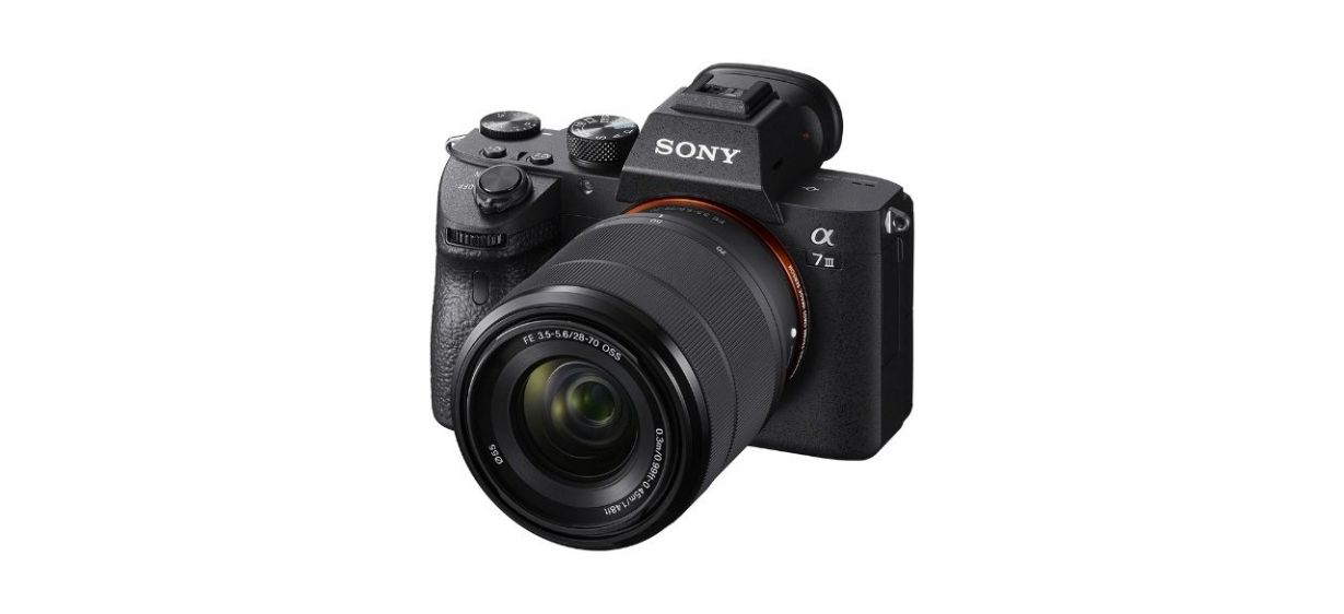 Sony A7 III Full-Frame Mirrorless Camera Kit with 28-70mm Lens