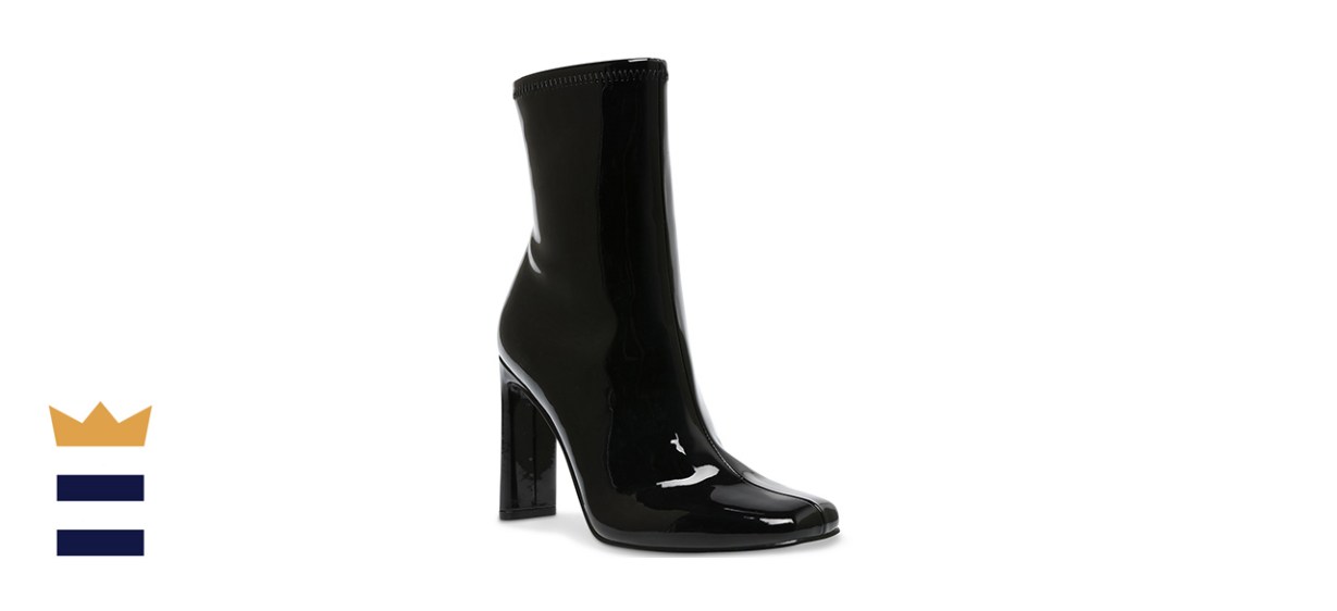 Steve Madden Womens Leana Sock Booties