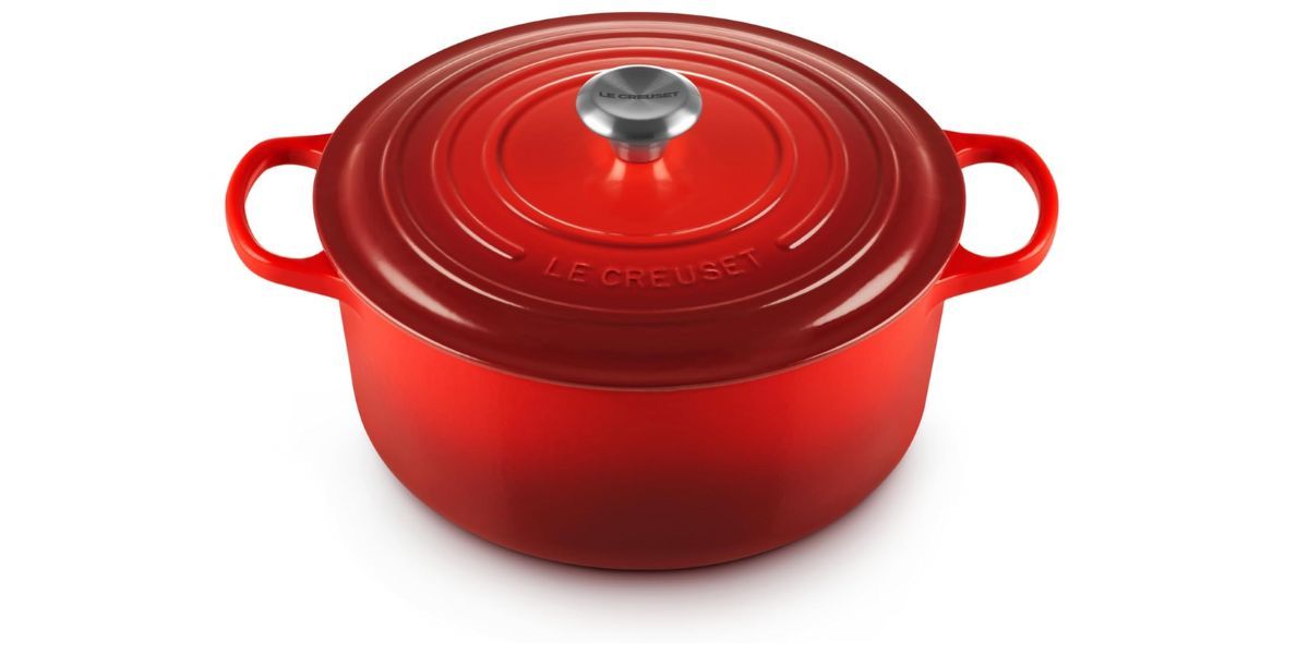 Le Creuset Enameled Cast Iron Signature Round Dutch Oven, 7.25 qt